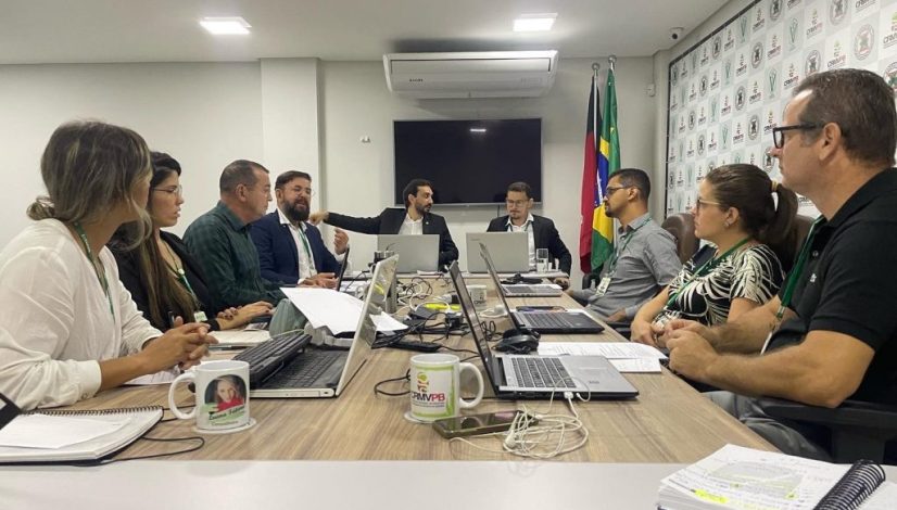 30AE7A3A-6E39-4E24-A403-90CEC5BCCD75 30AE7A3A-6E39-4E24-A403-90CEC5BCCD75