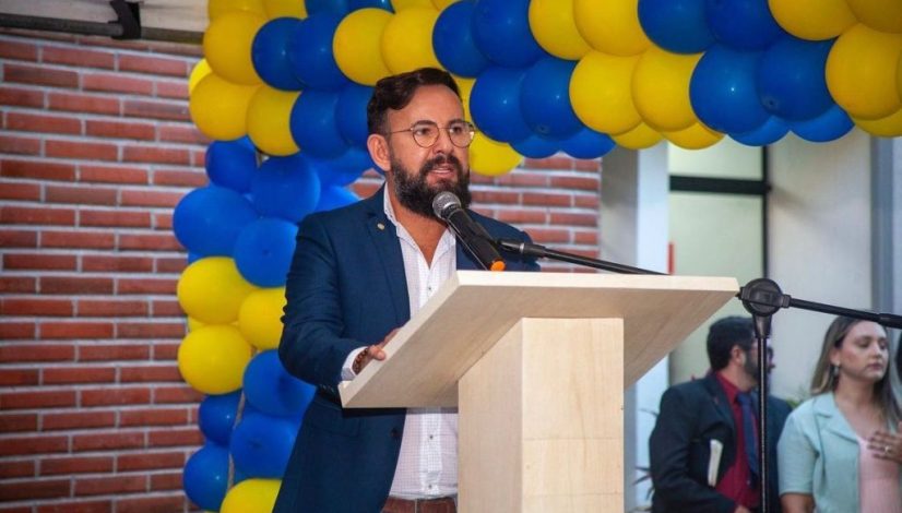 a04e280e-17dd-48f2-b644-acc681aa44ad